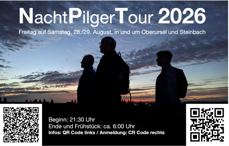 Plakat zur Nachtpilgertour mit QR Code zeigt drei Personen im Schatten vor einem Sonnenuntergang